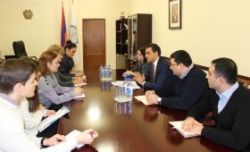 b_250_0_16777215_00_images_Armenia.jpg
